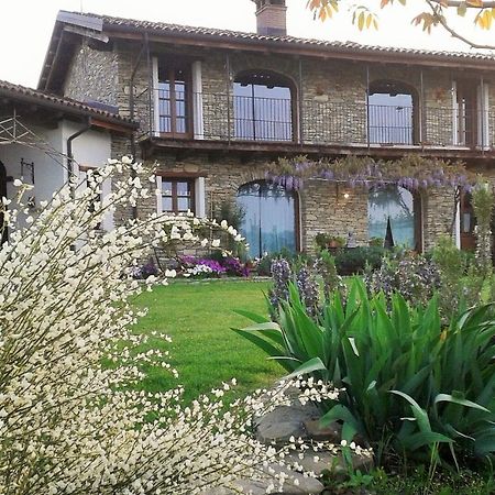 Magiche Langhe Bed & Breakfast Paroldo ภายนอก รูปภาพ