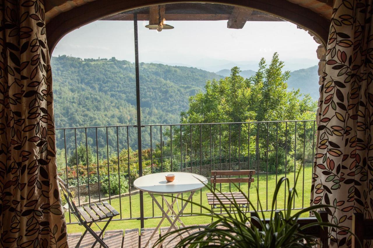 Magiche Langhe Bed & Breakfast Paroldo ภายนอก รูปภาพ
