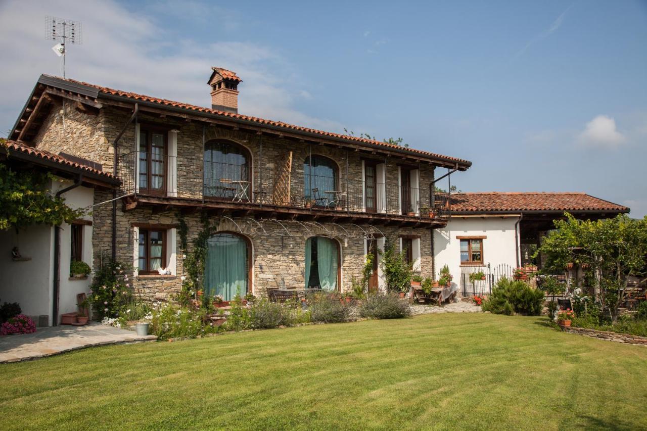 Magiche Langhe Bed & Breakfast Paroldo ภายนอก รูปภาพ