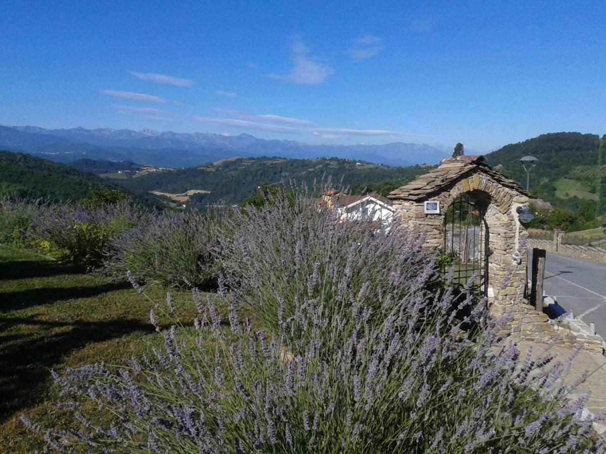 Magiche Langhe Bed & Breakfast Paroldo ภายนอก รูปภาพ