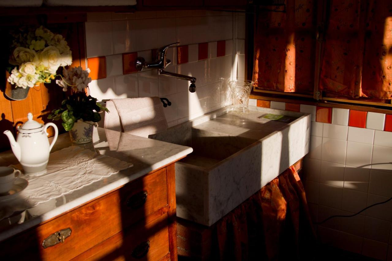 Magiche Langhe Bed & Breakfast Paroldo ภายนอก รูปภาพ