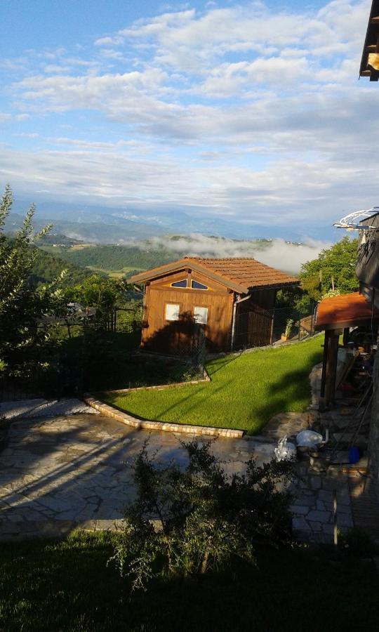 Magiche Langhe Bed & Breakfast Paroldo ภายนอก รูปภาพ