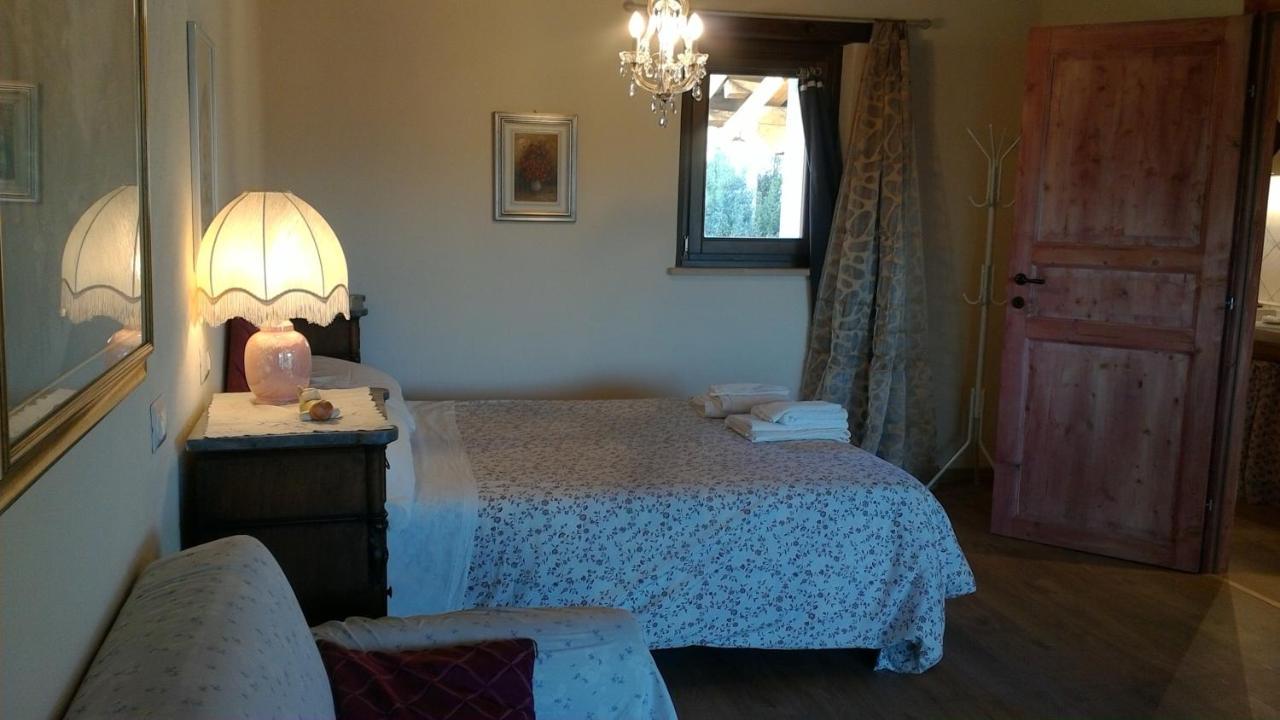 Magiche Langhe Bed & Breakfast Paroldo ภายนอก รูปภาพ
